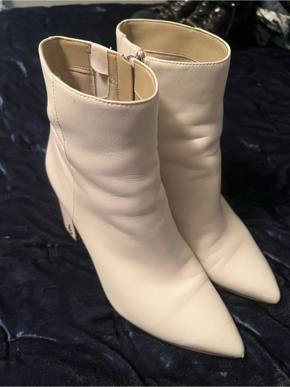 Women’s White Pointed-Toe Ankle Boots - Unbranded